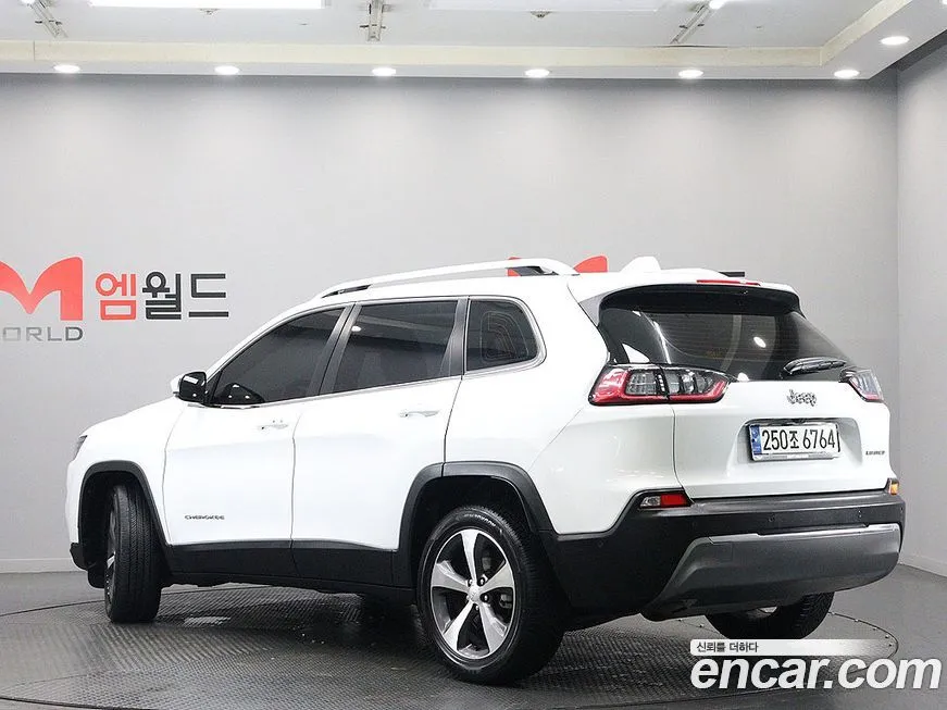 Jeep Cherokee 2021 из KR, фото 2