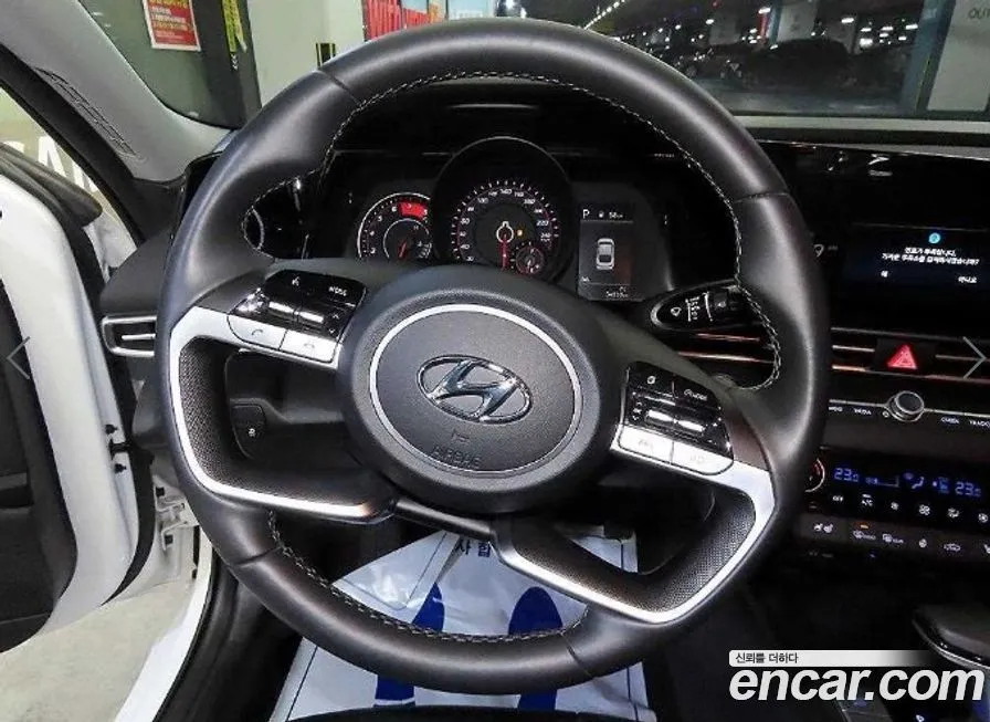 Hyundai AVANTE — фото 10