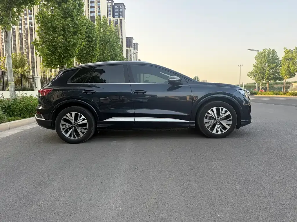 Audi Q4 e-tron 2023 из CN, фото 8