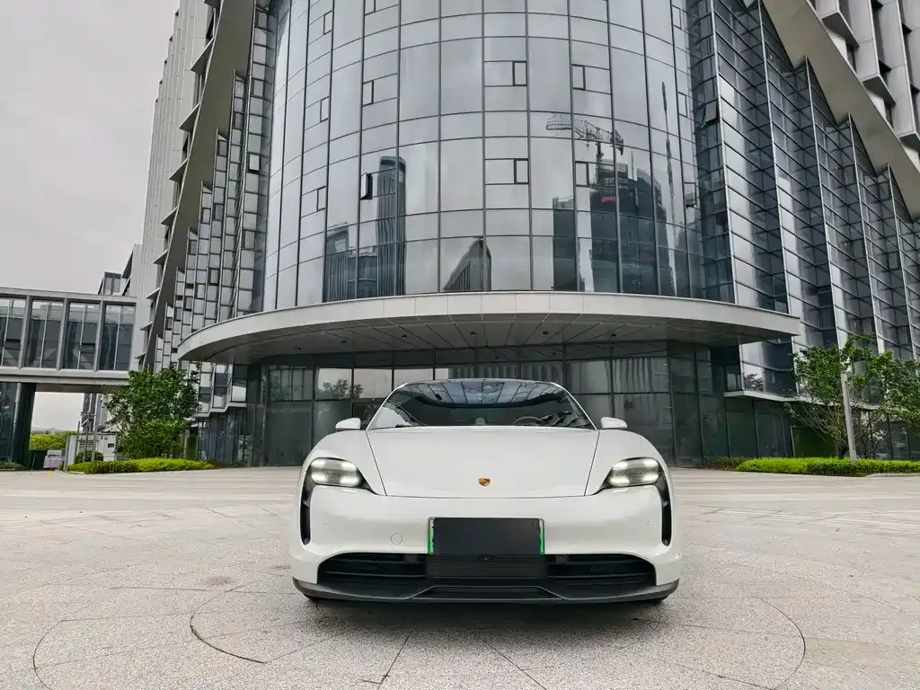 Porsche Taycan 2021 из CN, фото 3