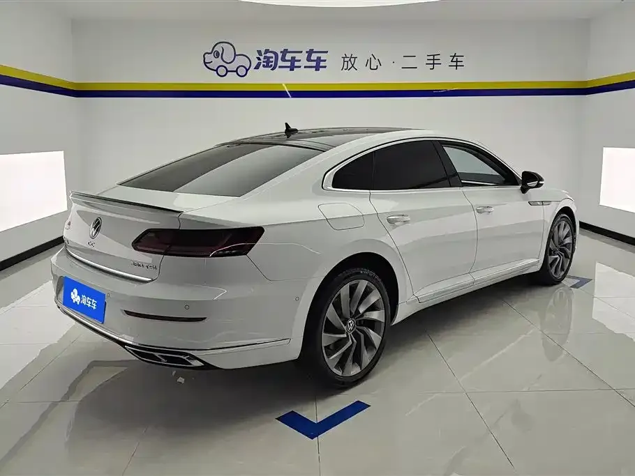 Volkswagen CC — фото 6