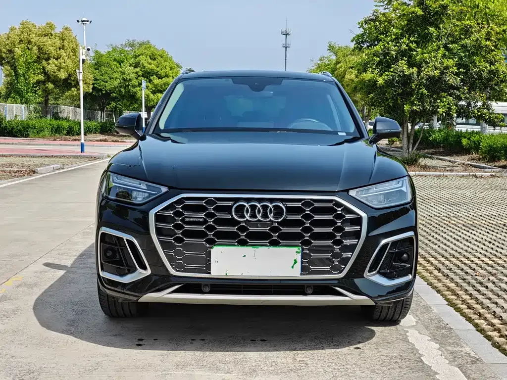 Audi Q5L 2024 из CN, фото 1