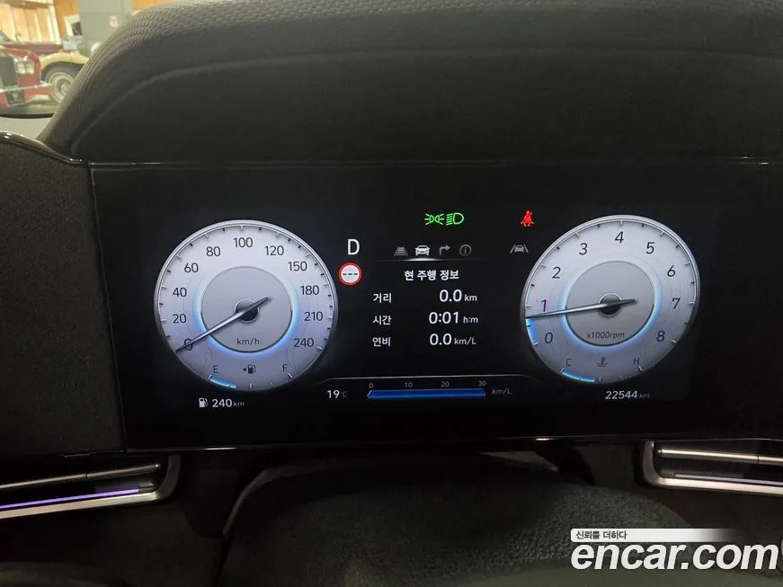 Hyundai AVANTE 2025 из KR, фото 2
