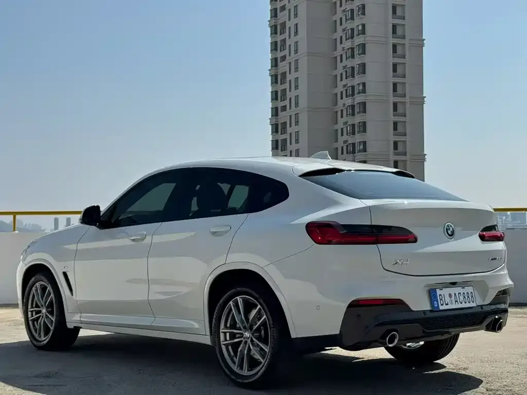 BMW X4 — фото 2