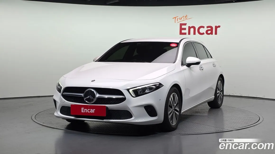 Mercedes-Benz A-Class — фото 1