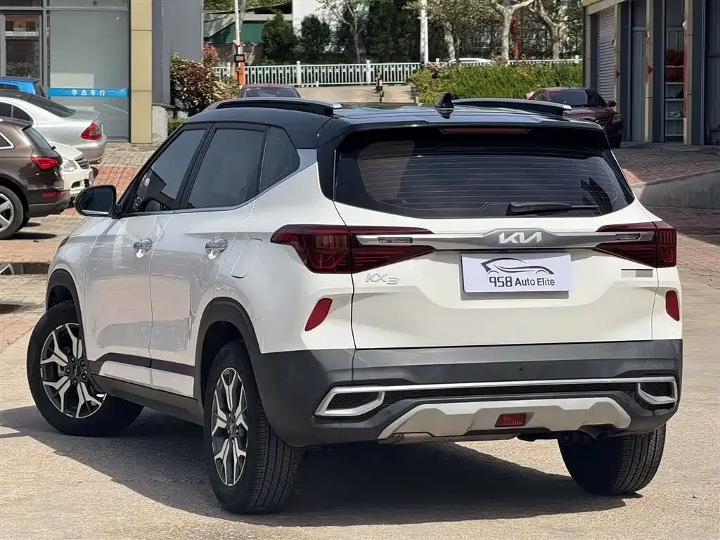 Kia KX3 — фото 10