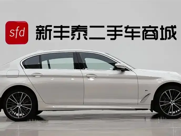 BMW 5 Series — фото 2