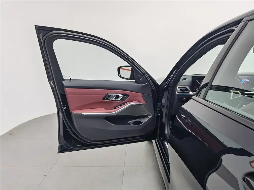BMW 3 Series — фото 10