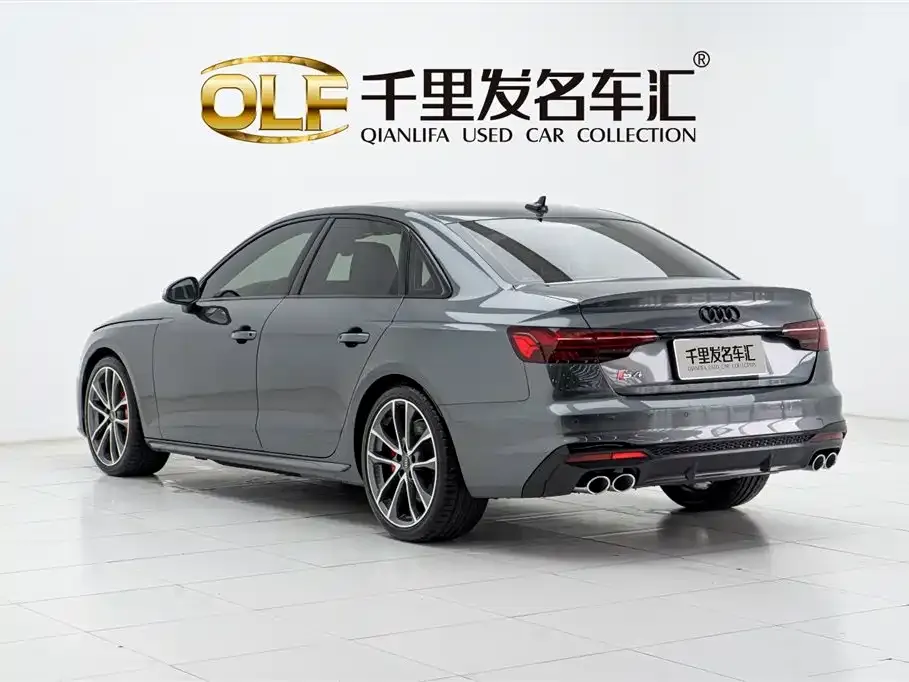 Audi S4 — фото 8