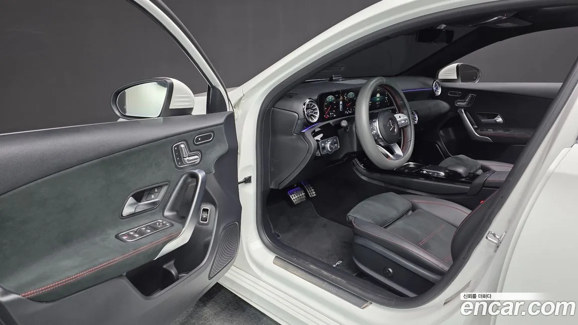 Mercedes-Benz A-Class — фото 10