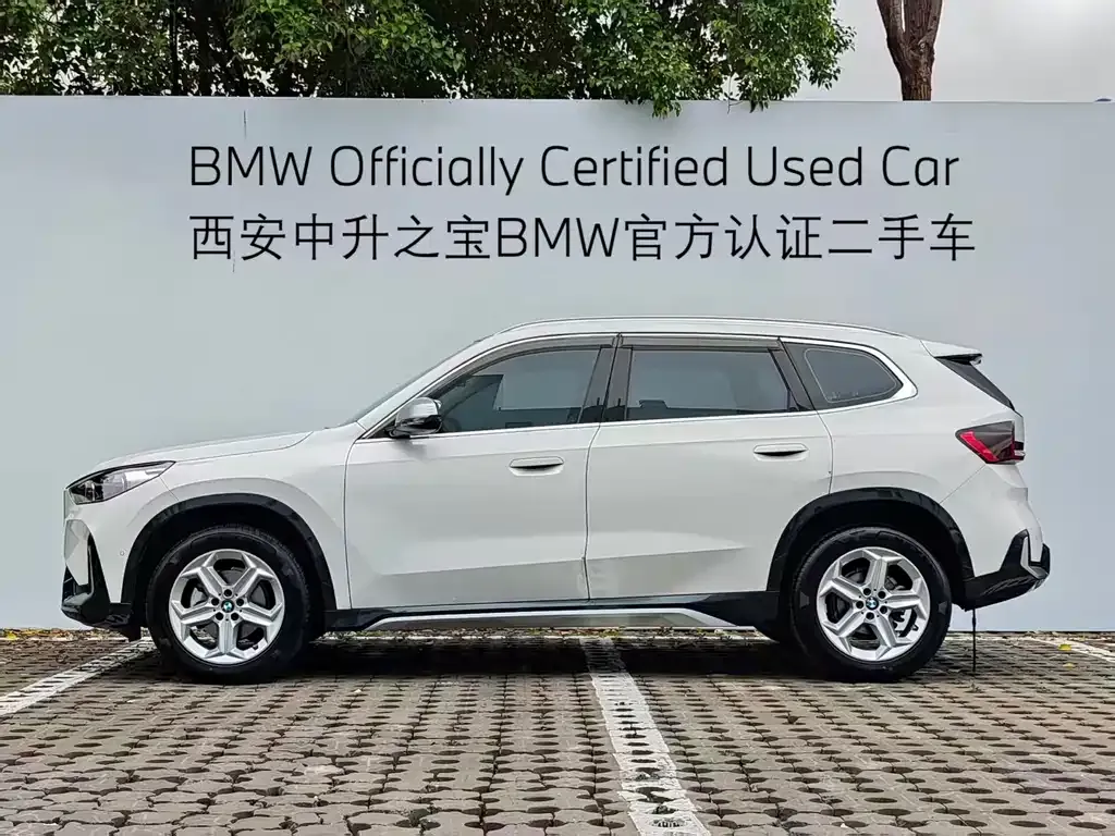 BMW X1 — фото 10