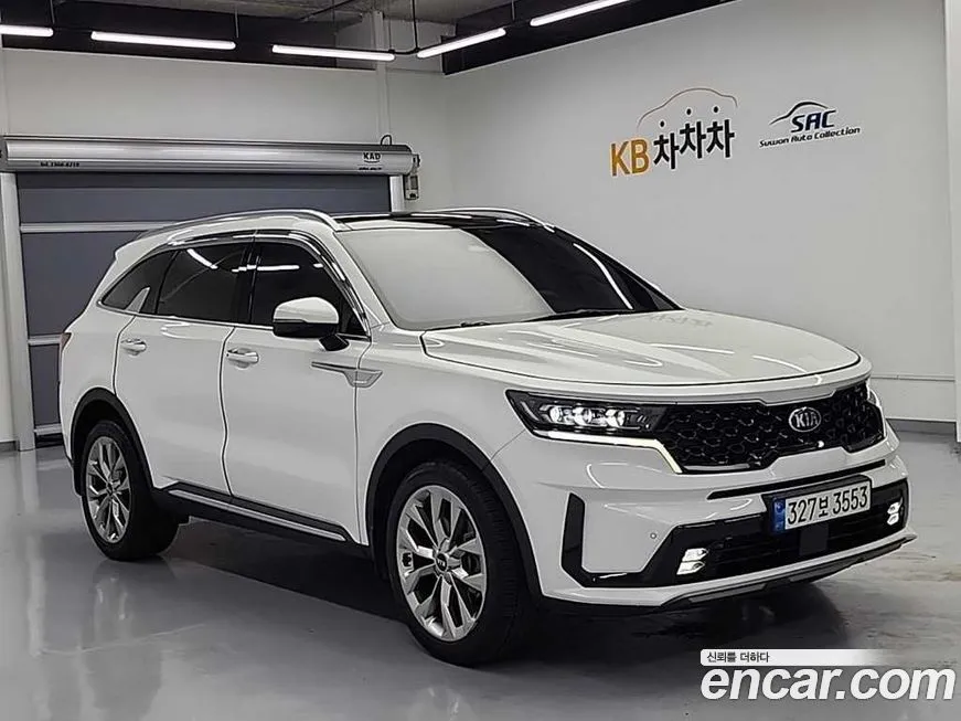 Kia Sorento — фото 10
