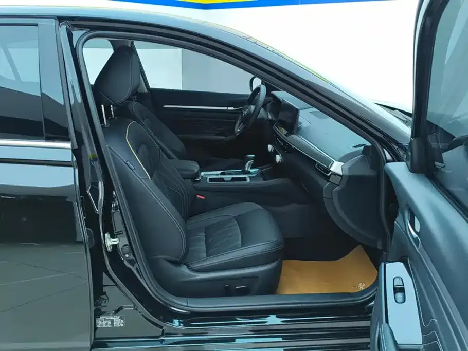 Nissan Teana — фото 10