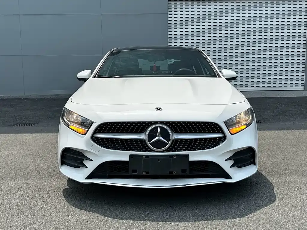 Mercedes-Benz A-Class 2022 из CN, фото 10