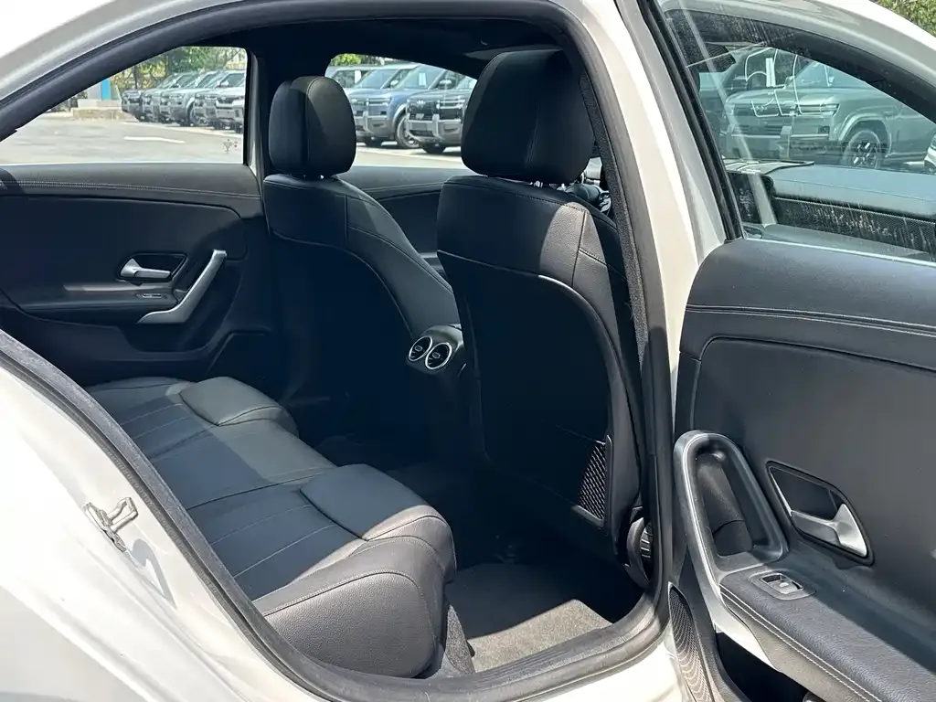 Mercedes-Benz A-Class 2022 из CN, фото 3