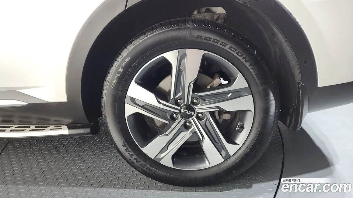 Kia Sorento 2023 из KR, фото 2