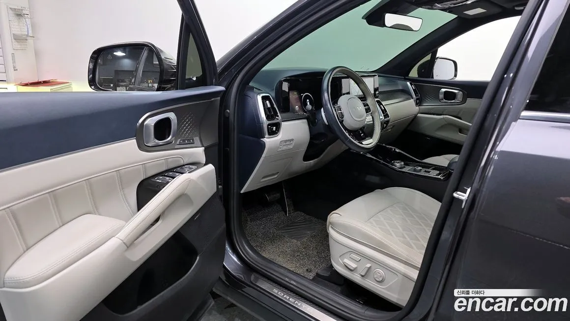 Kia Sorento — фото 7