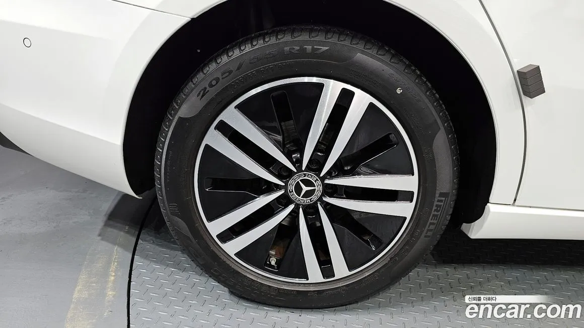 Mercedes-Benz A-Class 2021 из KR, фото 10
