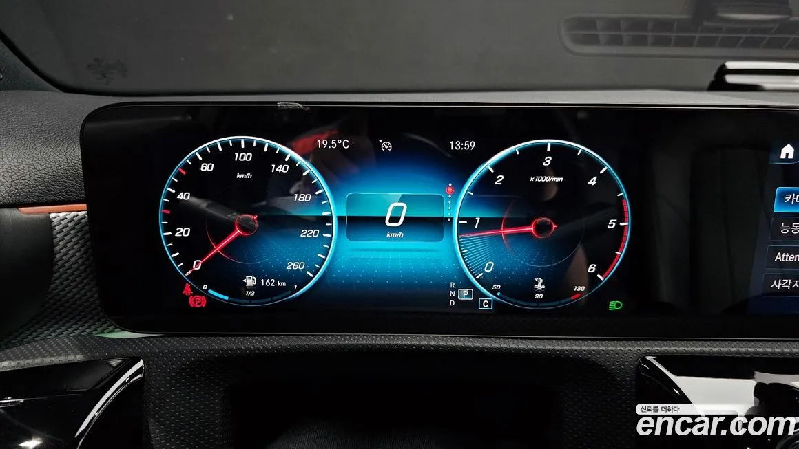 Mercedes-Benz A-Class 2021 из KR, фото 4