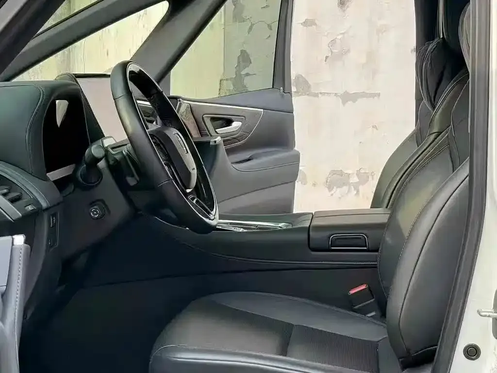 Toyota Vellfire — фото 5
