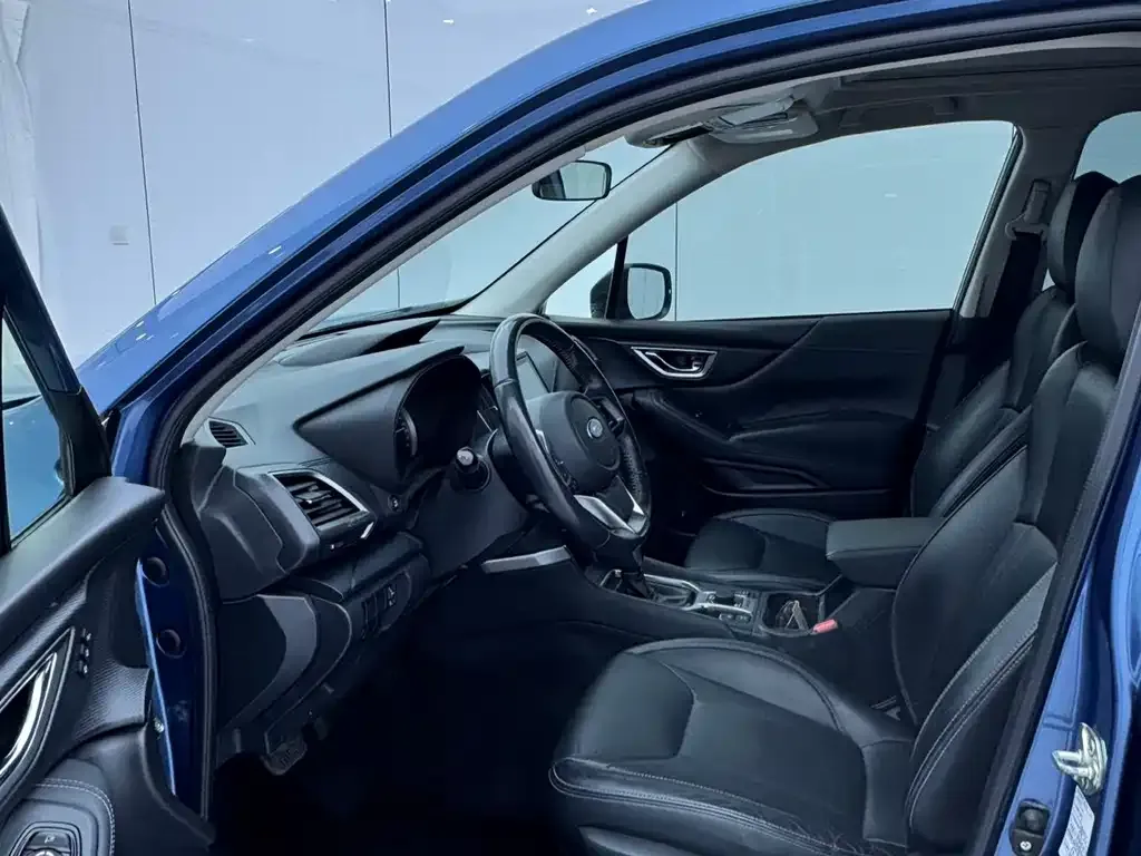 Subaru Forester 2021 из CN, фото 8