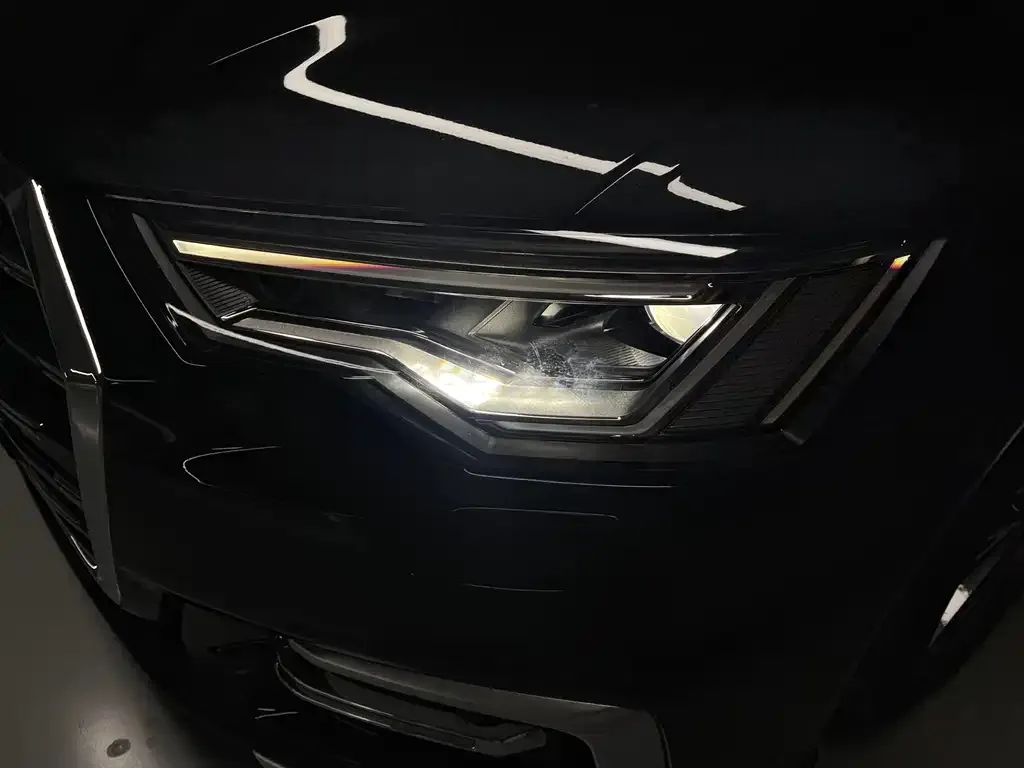 Audi A6L 2025 из CN, фото 3