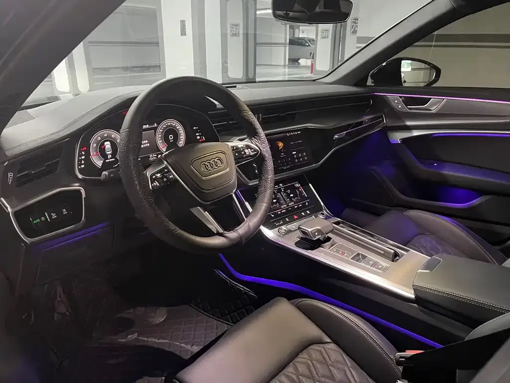 Audi A6L 2025 из CN, фото 5