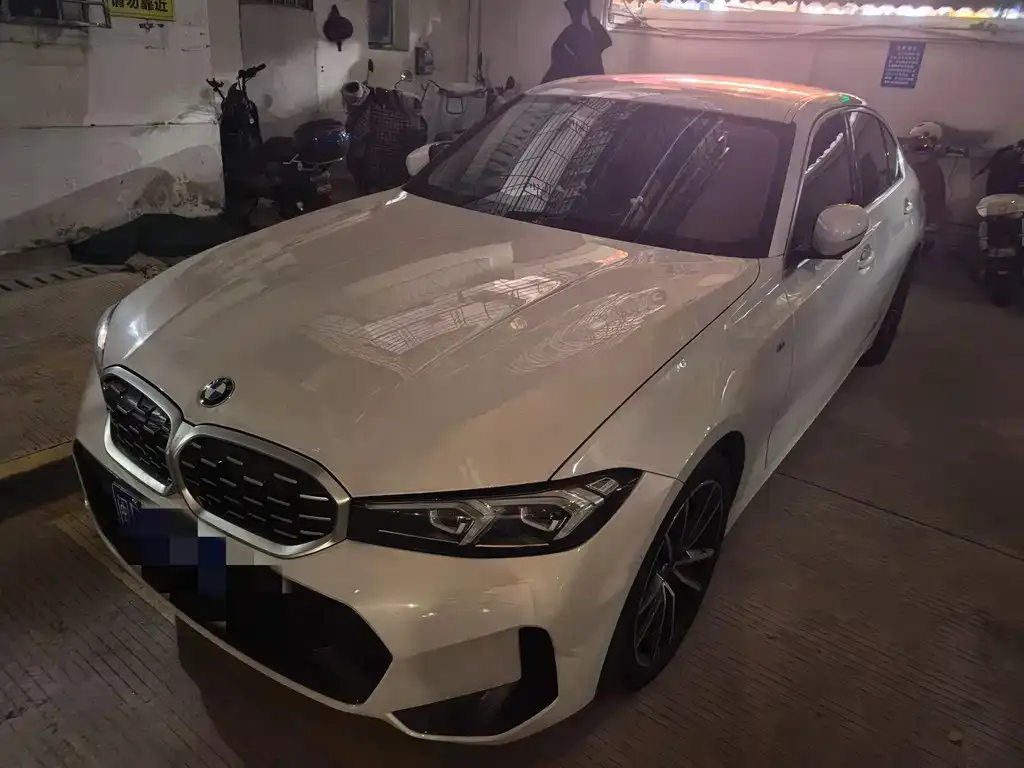 BMW 3 Series — фото 1