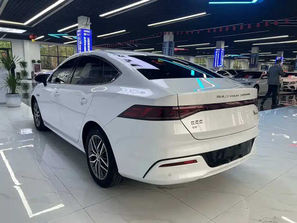 BYD Qin PLUS 2022 из CN, фото 6