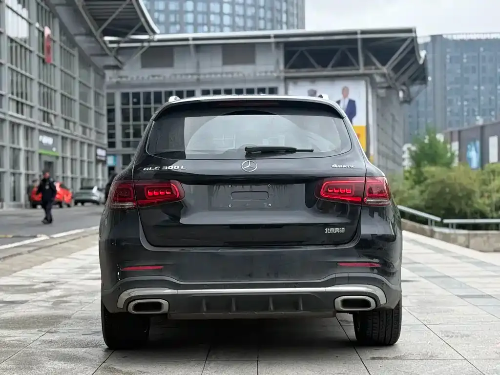 Mercedes-Benz GLC — фото 8