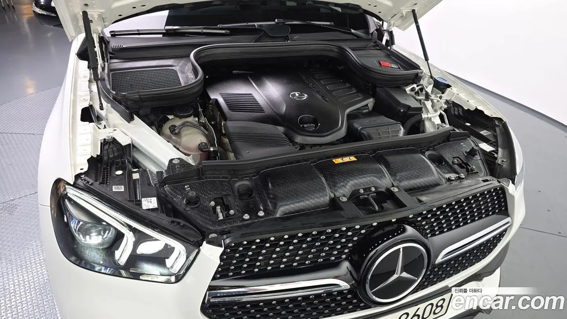 Mercedes-Benz GLE-Class — фото 10