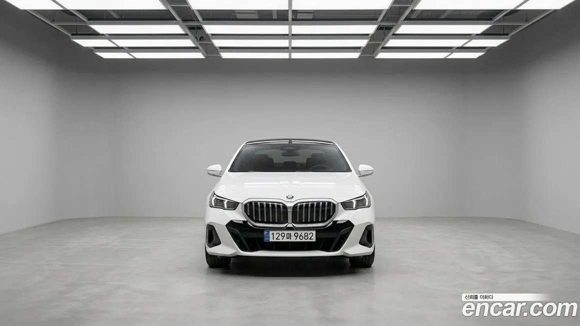 BMW 5-Series — фото 4