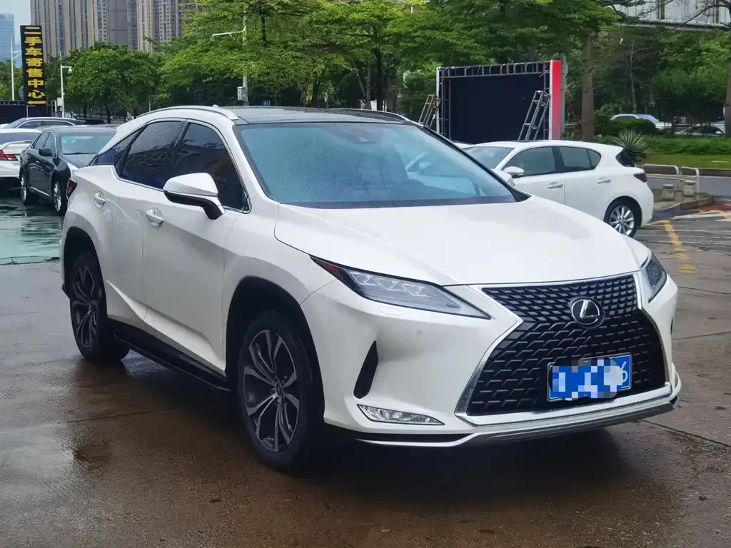 Lexus RX — фото 8