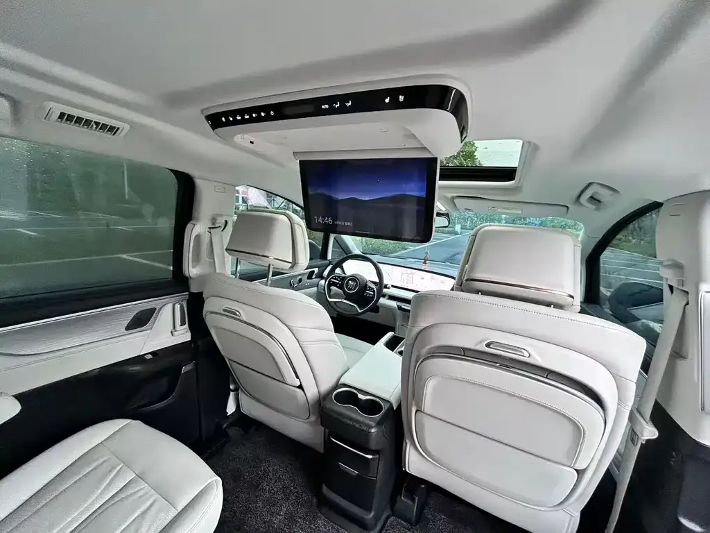 Buick GL8 Hybrid 2025 из CN, фото 3