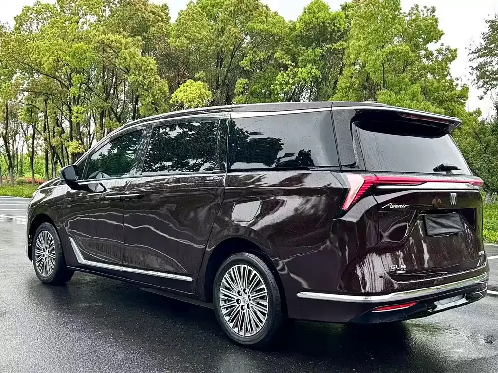 Buick GL8 Hybrid 2025 из CN, фото 9