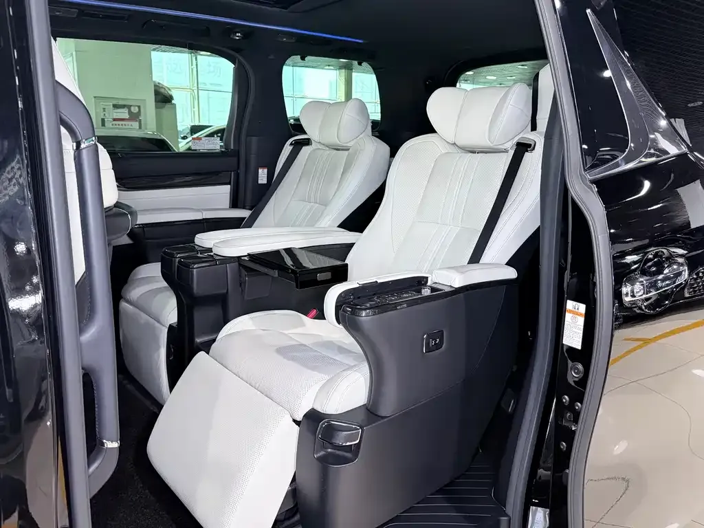 Lexus LM 2021 из CN, фото 7