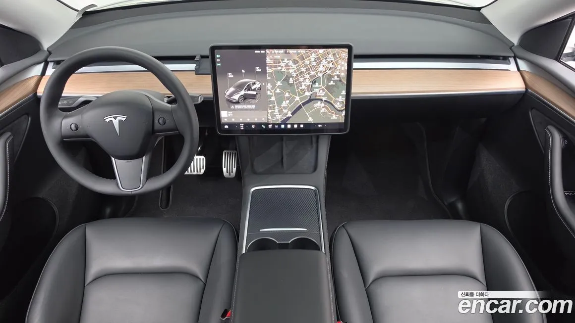 Tesla Model Y — фото 3