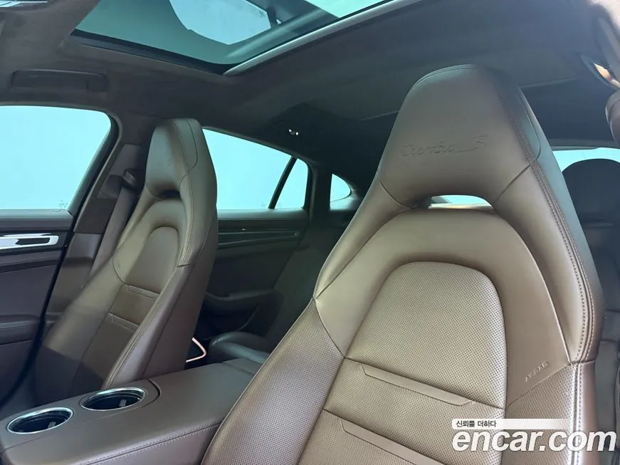 Porsche Panamera 2022 из KR, фото 7