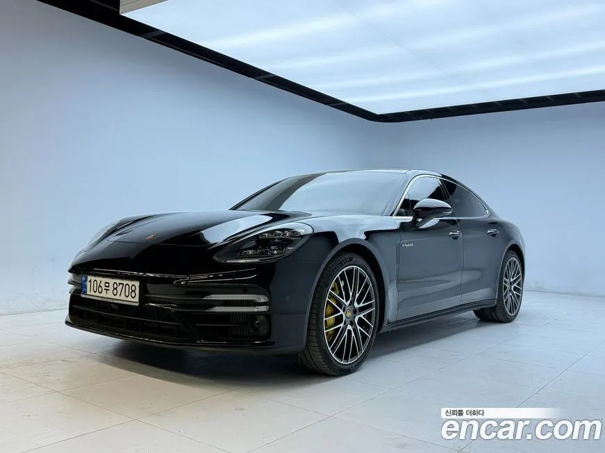 Porsche Panamera 2022 из KR, фото 2