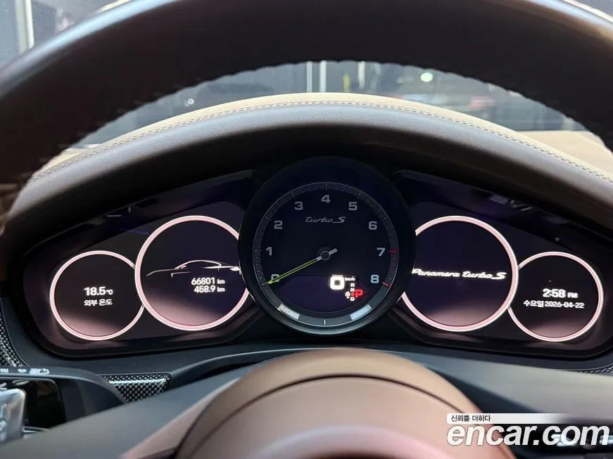 Porsche Panamera 2022 из KR, фото 3