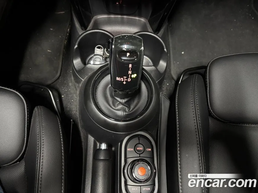 Mini Cooper 2022 из KR, фото 10