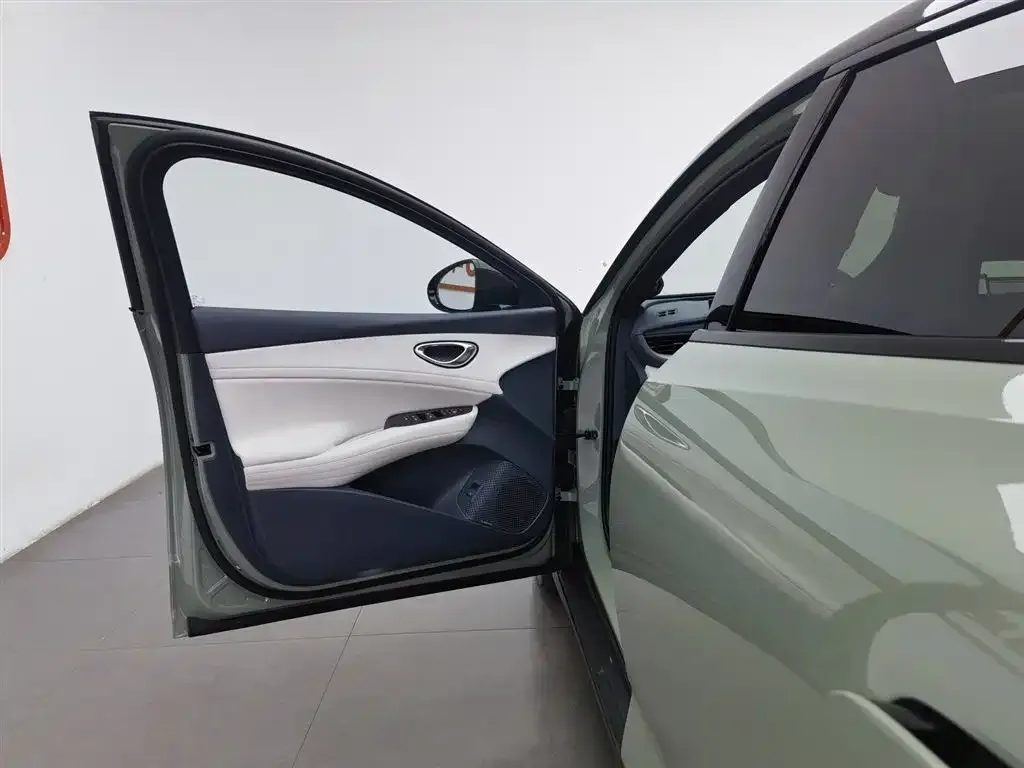 BYD Seal 06GT — фото 5