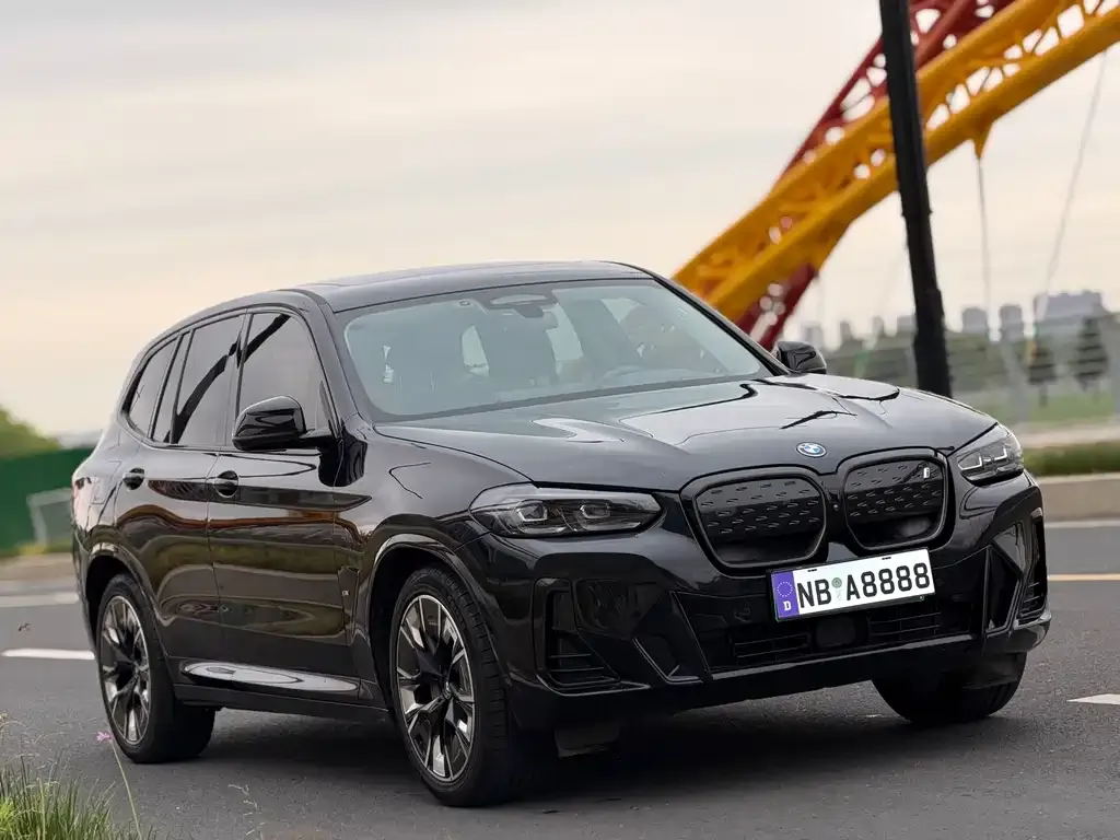 BMW iX3 2023 из CN, фото 3