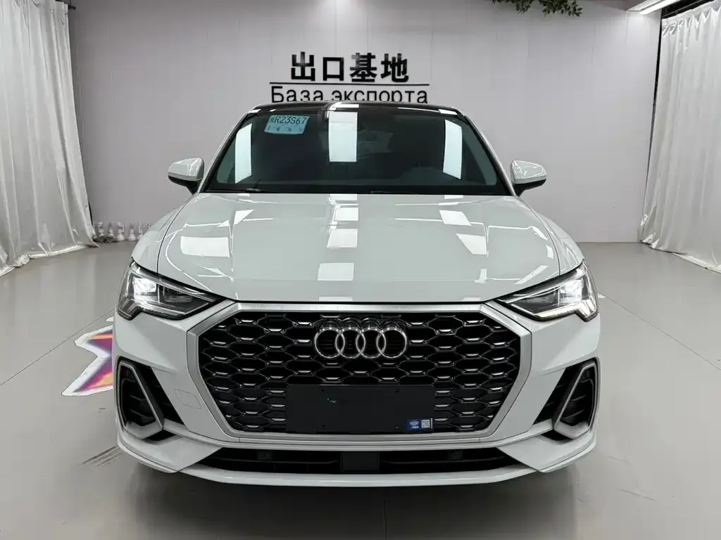Audi Q3 Sportback — фото 3