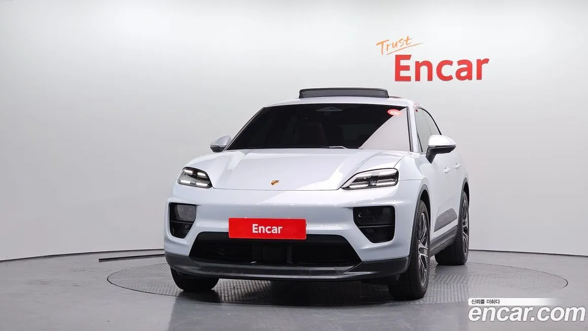 Porsche Macan 2025 из KR, фото 3