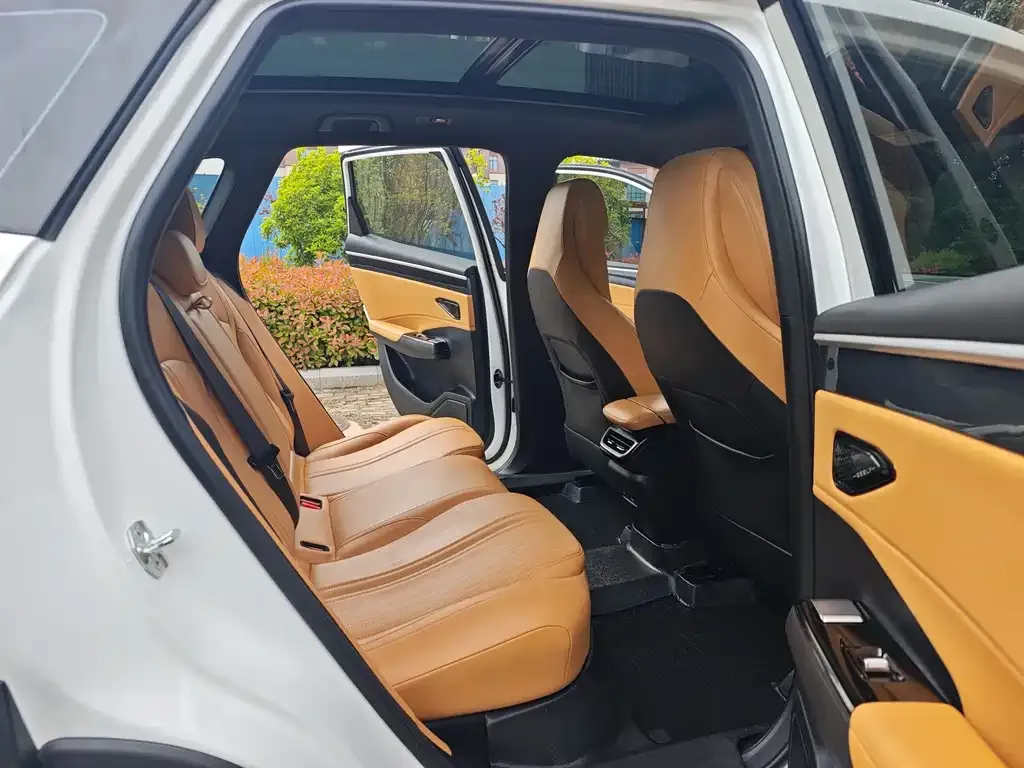 Geely Galaxy L7 2024 из CN, фото 2