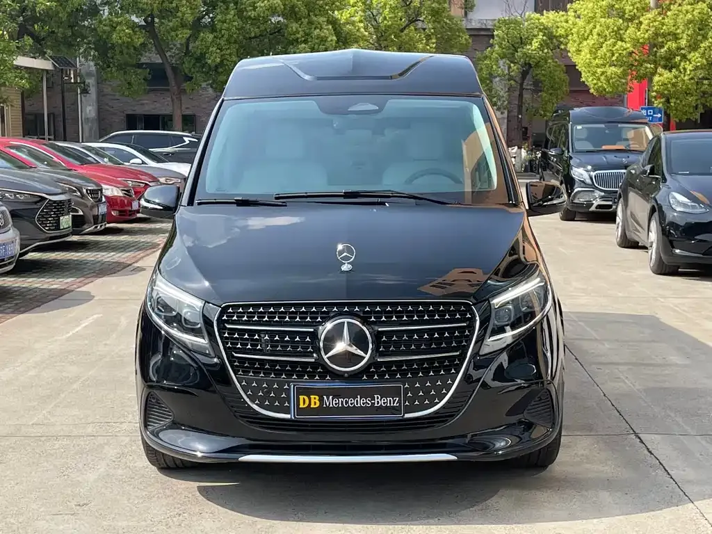 Mercedes-Benz V-Class — фото 4