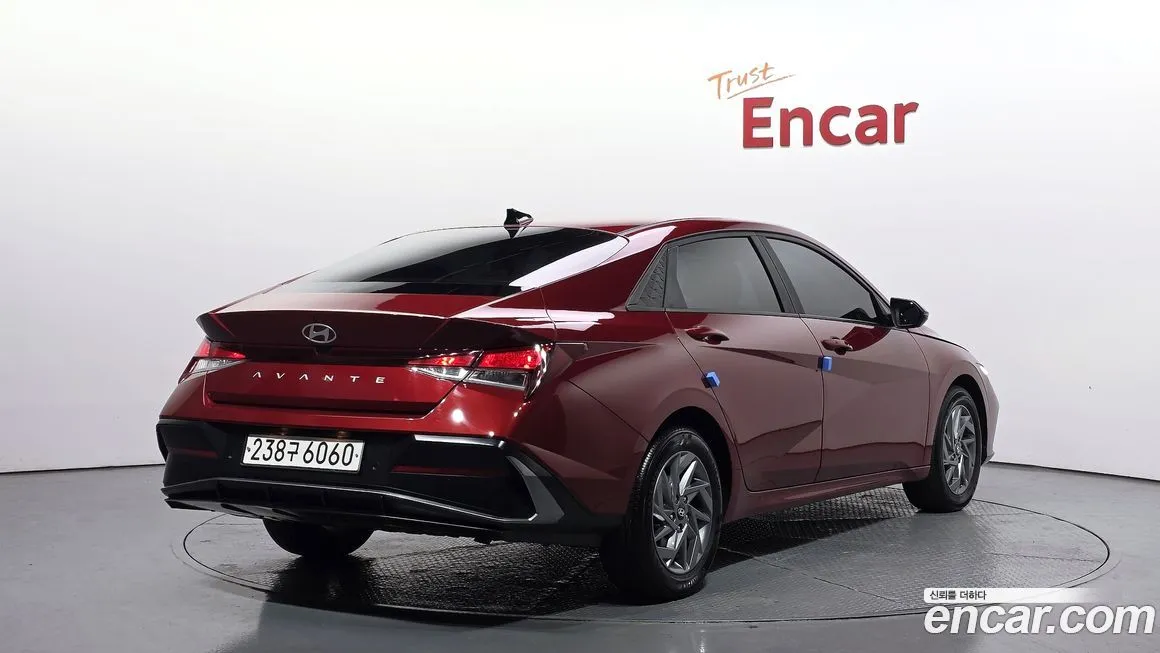 Hyundai AVANTE — фото 6