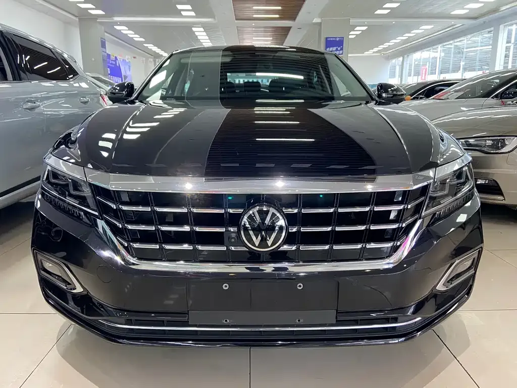 Volkswagen Passat — фото 3