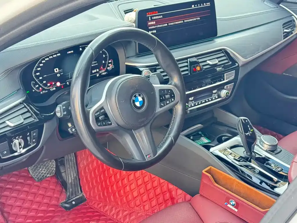 BMW 5 Series — фото 3
